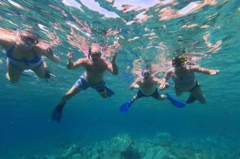 Review img # 15 of the yacht ABUNDANCE