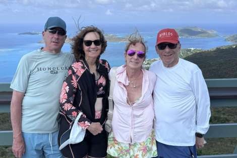 Review img # 4 of the yacht ABUNDANCE