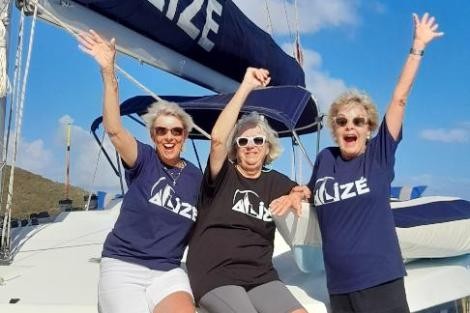 Review img # 80 of the yacht ALIZÉ