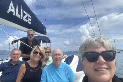 Review img # 8 of the yacht ALIZÉ