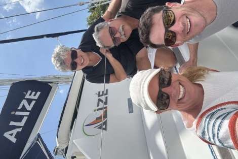 Review img # 1 of the yacht ALIZ&Eacute;