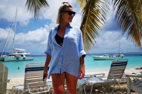 Review img # 6 of the yacht BEYOND STARDUST