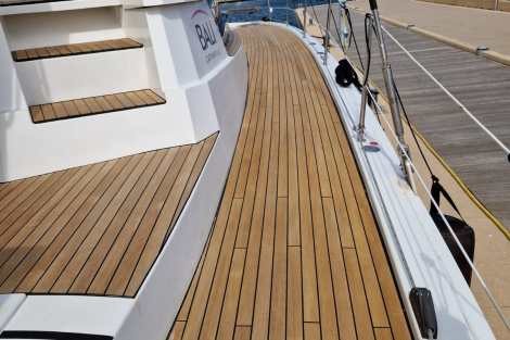 Review img # 9 of the yacht BLUE LAGOON