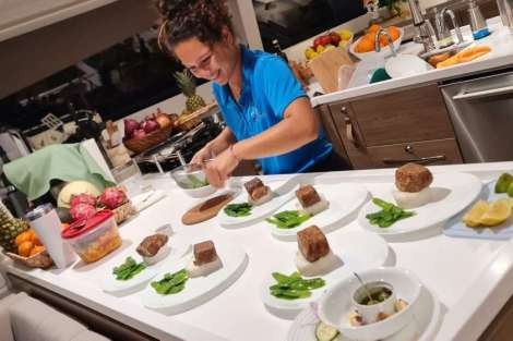 Review img # 66 of the yacht C SISTERS