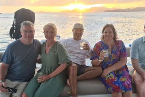 Review img # 25 of the yacht C SISTERS