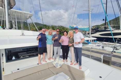 Review img # 26 of the yacht C SISTERS