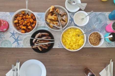 Review img # 15 of the yacht C SISTERS