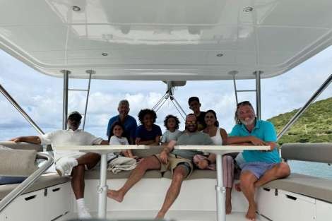 Review img # 7 of the yacht C SISTERS