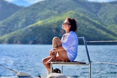 Review img # 2 of the yacht CELESTINE