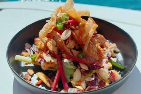 Review img # 8 of the yacht C’EST LA VIE