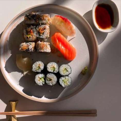 Food onboard CHILLIN’ HUT # 6