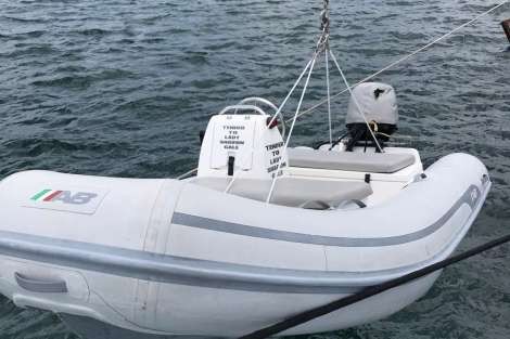 Review img # 11 of the yacht DENISE ROSE