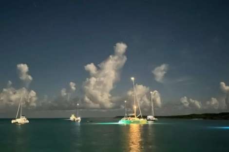 Review img # 10 of the yacht DREAM BEAUTY