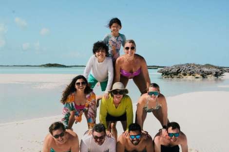 Review img # 3 of the yacht DRIFT (Formerly Location)