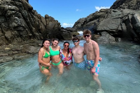 Review img # 53 of the yacht EARNOUT