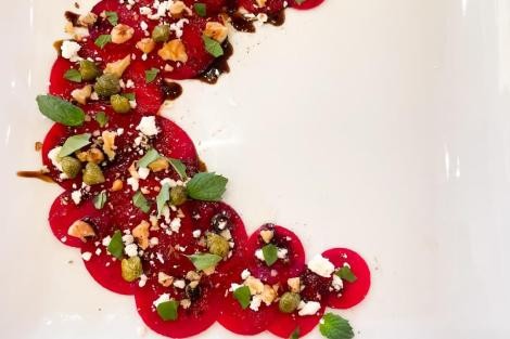 Review img # 39 of the yacht EARNOUT