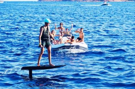 Review img # 24 of the yacht ELVIS MAGIC