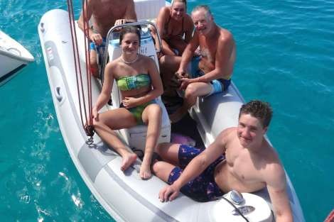 Review img # 81 of the yacht GAMBIT