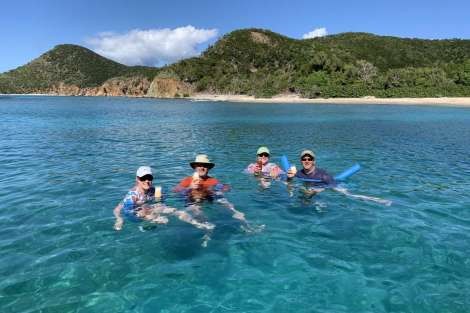 Review img # 35 of the yacht GAMBIT