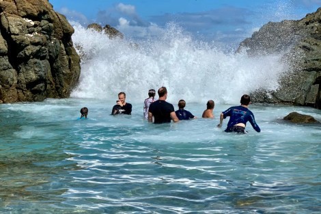 Review img # 40 of the yacht GAMBIT