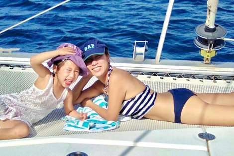 Review img # 27 of the yacht Groovy