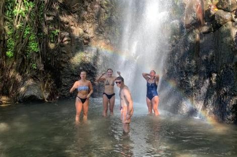 Review img # 17 of the yacht Groovy