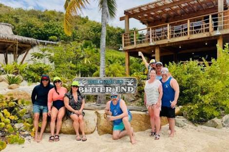 Review img # 12 of the yacht HEAVENLY