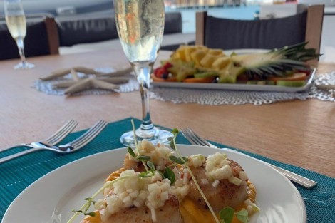 Review img # 20 of the yacht HULYA