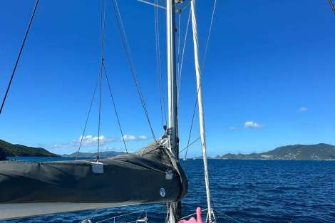 Review img # 4 of the yacht IARA