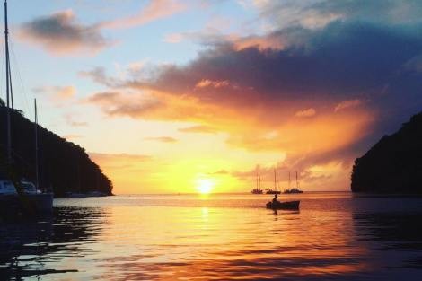 Review img # 27 of the yacht ILLUSION