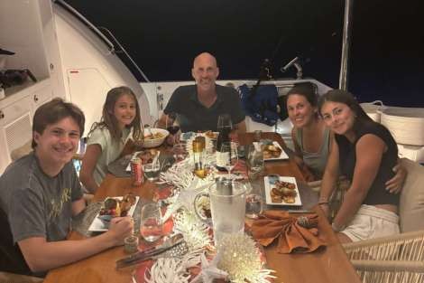 Review img # 3 of the yacht INDIGO