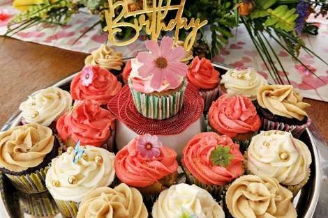 Review img # 13 of the yacht INDULGENCE