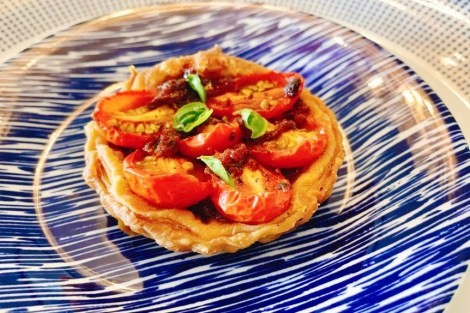 Review img # 67 of the yacht ISOLABLUE