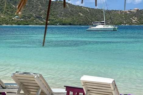 Review img # 95 of the yacht ISOLABLUE