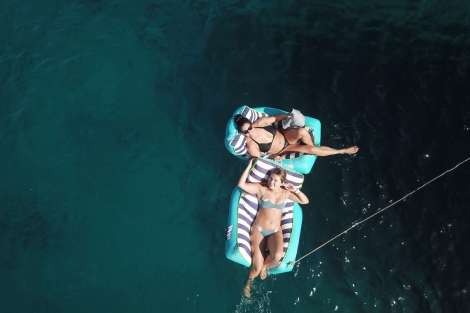 Review img # 99 of the yacht LE REVE L620 ESSENCE