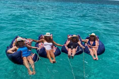 Review img # 46 of the yacht LE REVE L620 ESSENCE