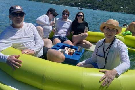 Review img # 107 of the yacht MAKIN MEMORIES