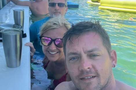 Review img # 96 of the yacht MAKIN MEMORIES