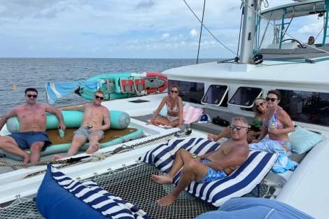 Review img # 59 of the yacht MAKIN MEMORIES