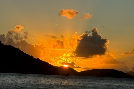 Review img # 49 of the yacht MAKIN MEMORIES