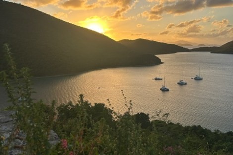 Review img # 39 of the yacht MAKIN MEMORIES