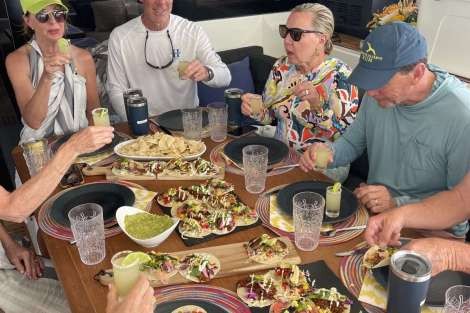 Review img # 104 of the yacht MARE BLU