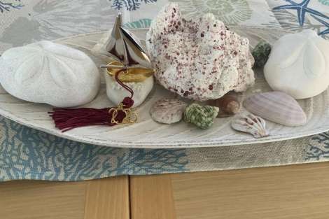 Review img # 3 of the yacht MIRA SOL