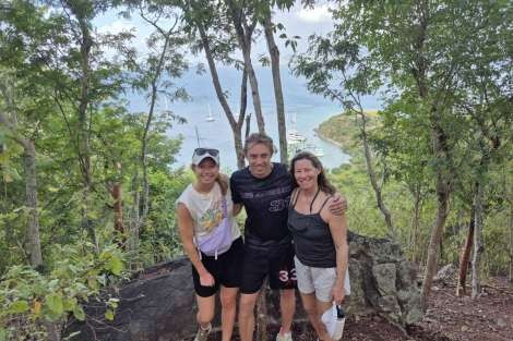 Review img # 7 of the yacht MISS SUMMER