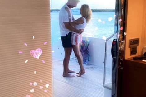 Review img # 98 of the yacht MUCHO GUSTO