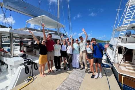 Review img # 34 of the yacht NO INHERITANCE