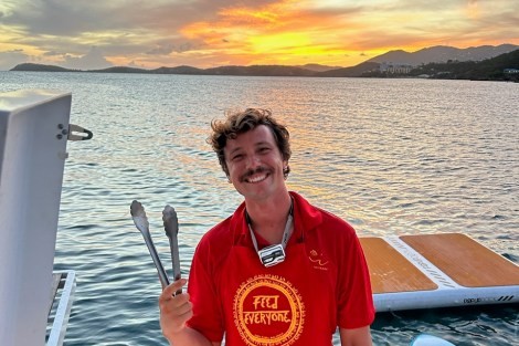 Review img # 35 of the yacht NO INHERITANCE