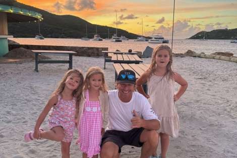 Review img # 3 of the yacht NO INHERITANCE