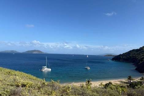 Review img # 30 of the yacht NO INHERITANCE