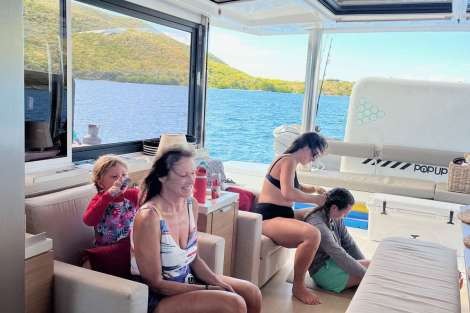 Review img # 20 of the yacht NO INHERITANCE